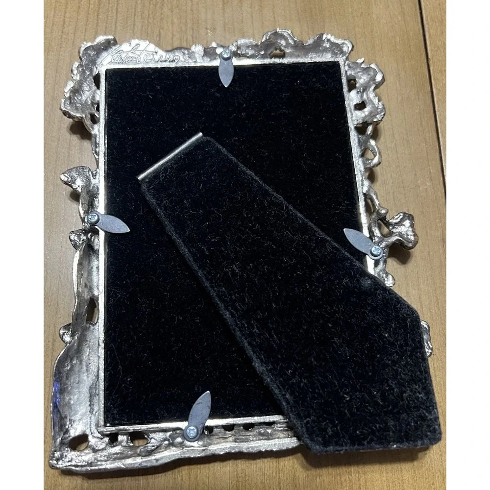 Vintage 1995 Arthur Court SilverTone Pewter Safari‎ Animal Picture Frame  3x5
